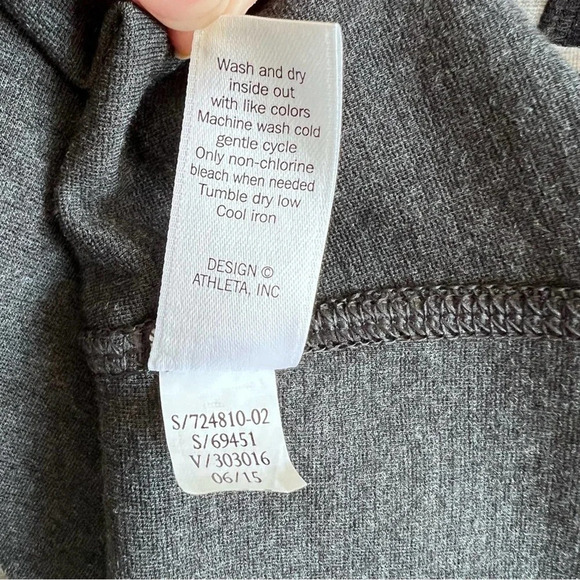 Athleta Whereupon Athleisure Dress - Picture 11 of 11